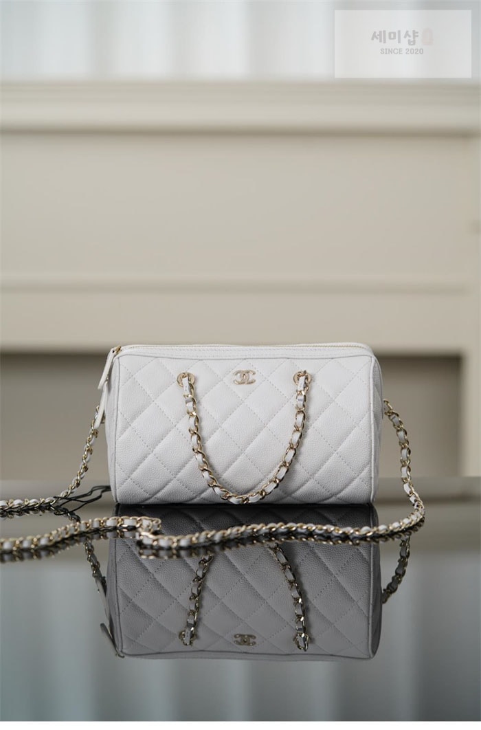C H A N E L 샤넬 25P 체인 미니백 골드메탈 블랙 Bag 1번 이미지