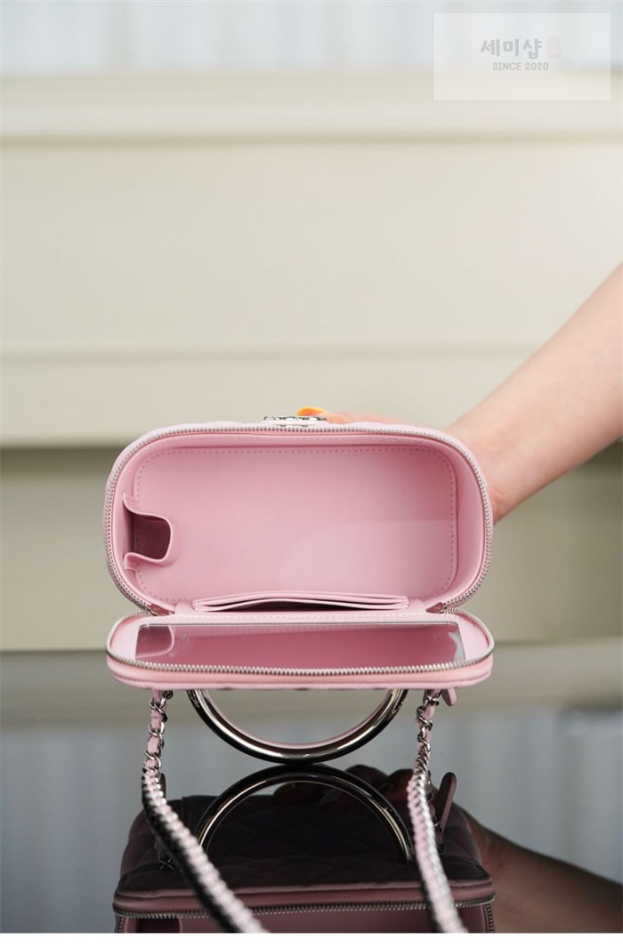 C H A N E L 샤넬 25P 탑핸들 코스메틱 베니티 체인백 파우더핑크 Bag 2번 이미지