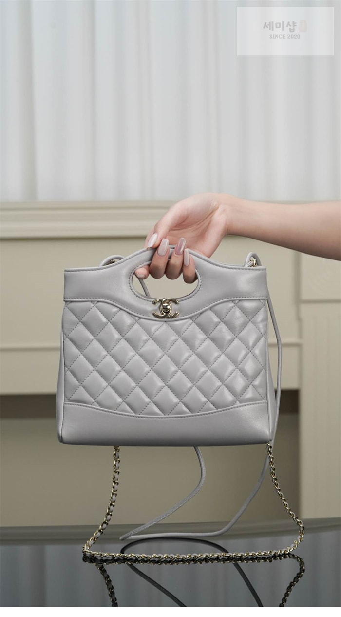 C H A N E L 샤넬 25P 31백 미니 체인 핸드백 그레이 Bag 13번 이미지