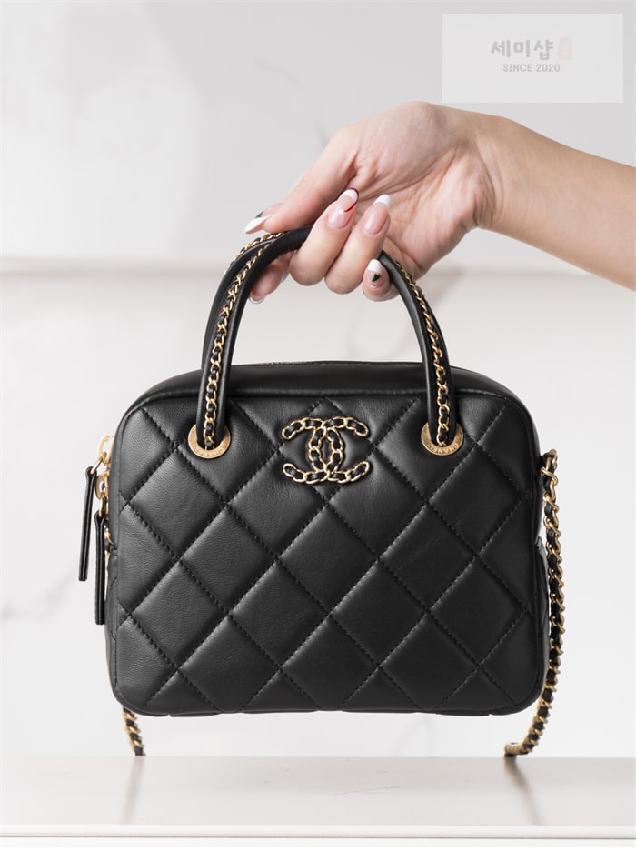 C H A N E L 샤넬 25c 골드 메탈 탑핸들 볼링백 블랙 Bag 1번 이미지