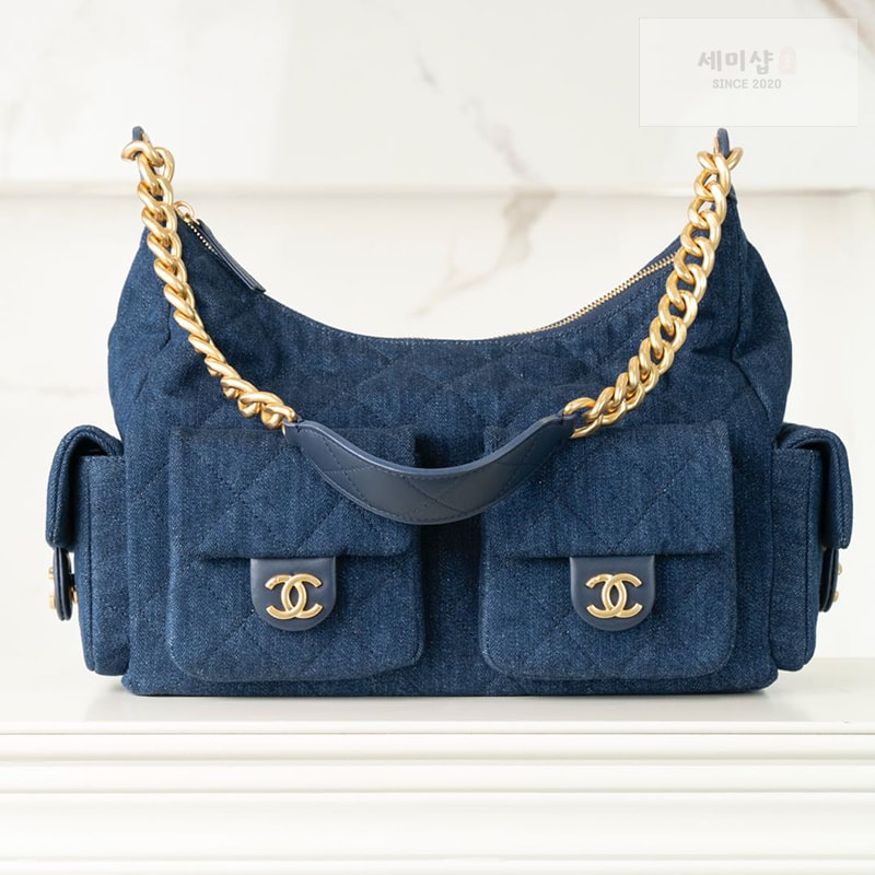 C H A N E L 샤넬 25c 맥시 호보백 진네이비 Bag 18번 이미지
