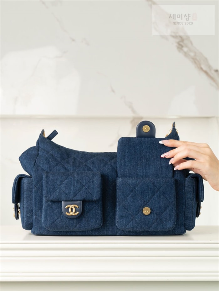 C H A N E L 샤넬 25c 맥시 호보백 진네이비 Bag 6번 이미지