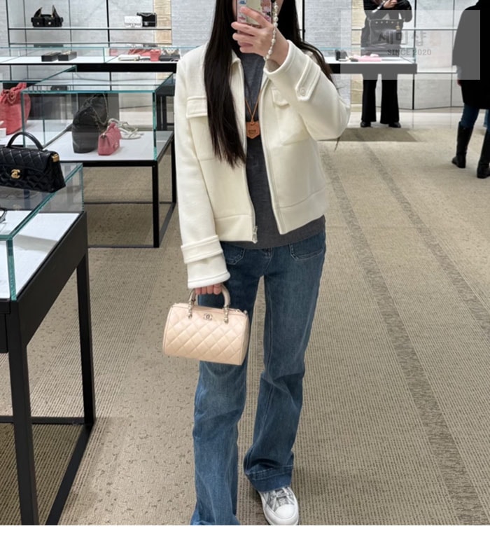 C H A N E L 샤넬 25c 체인 미니 볼링백 베이지 Bag 5번 이미지
