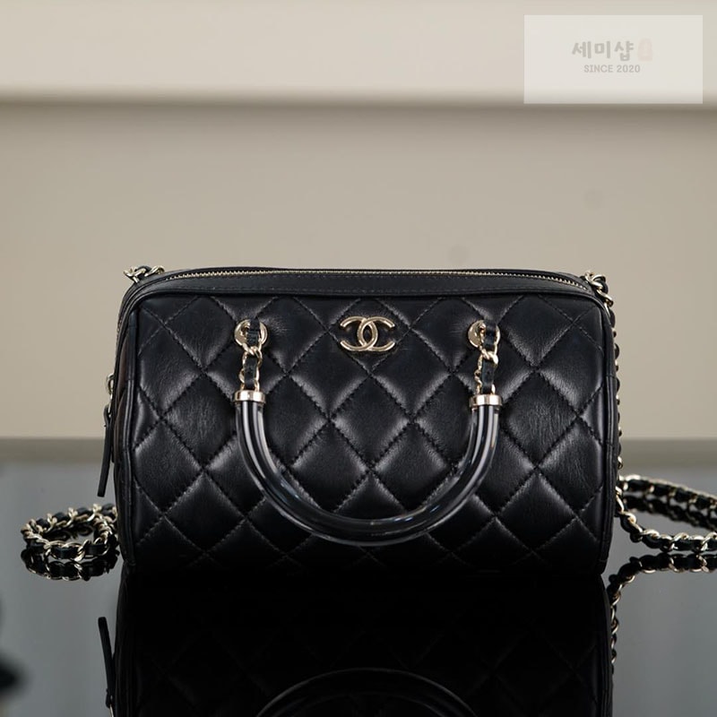 C H A N E L 샤넬 25c 체인 미니 볼링백 블랙 Bag 16번 이미지