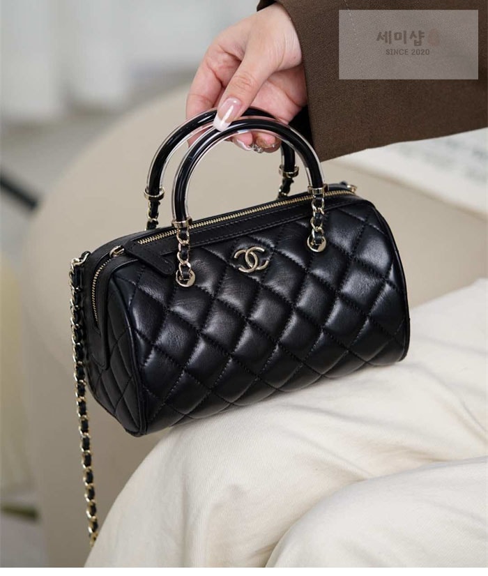 C H A N E L 샤넬 25c 체인 미니 볼링백 블랙 Bag 6번 이미지