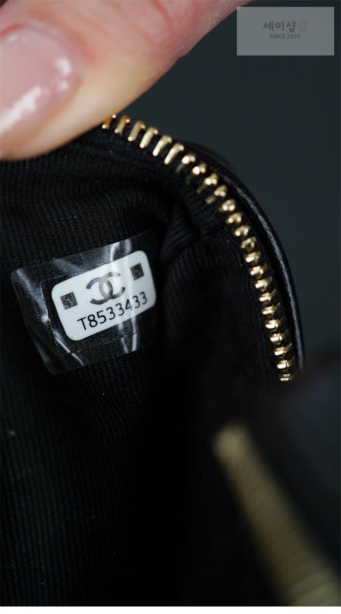 C H A N E L 샤넬 25c 체인 미니 볼링백 블랙 Bag 21번 이미지