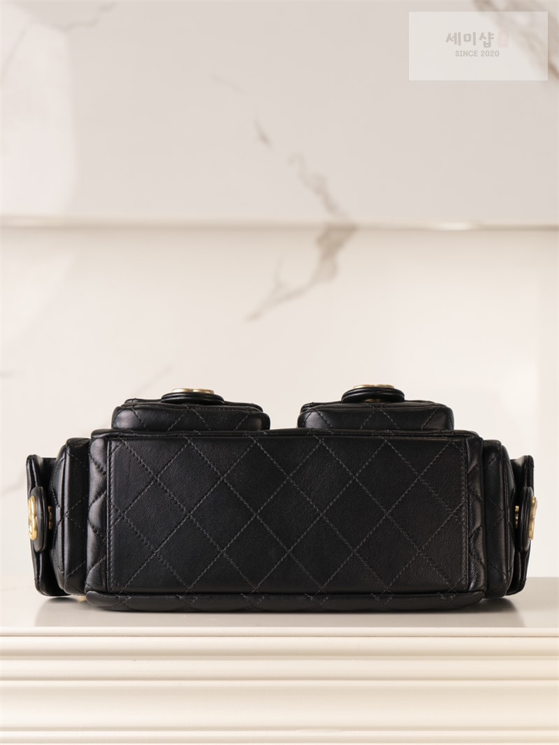 C H A N E L 샤넬 25c 크루즈 호보 백 스몰 골드메탈 블랙 블랙 Bag 14번 이미지