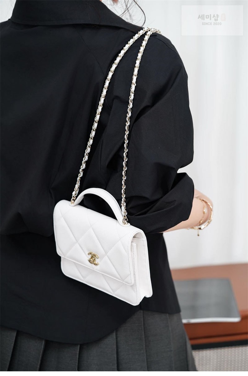 C H A N E L 샤넬 25k 탑 핸들 체인 백팩 화이트 Bag 3번 이미지