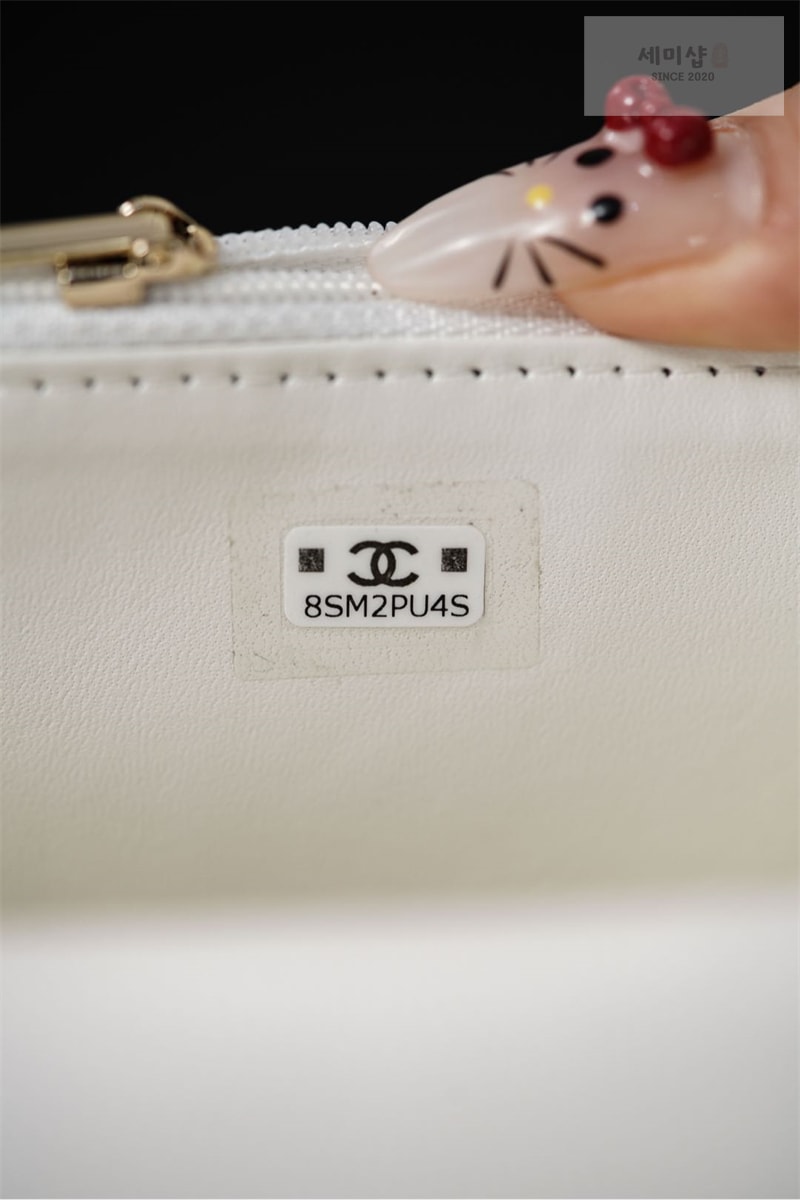 C H A N E L 샤넬 25k 탑 핸들 체인 백팩 화이트 Bag 14번 이미지