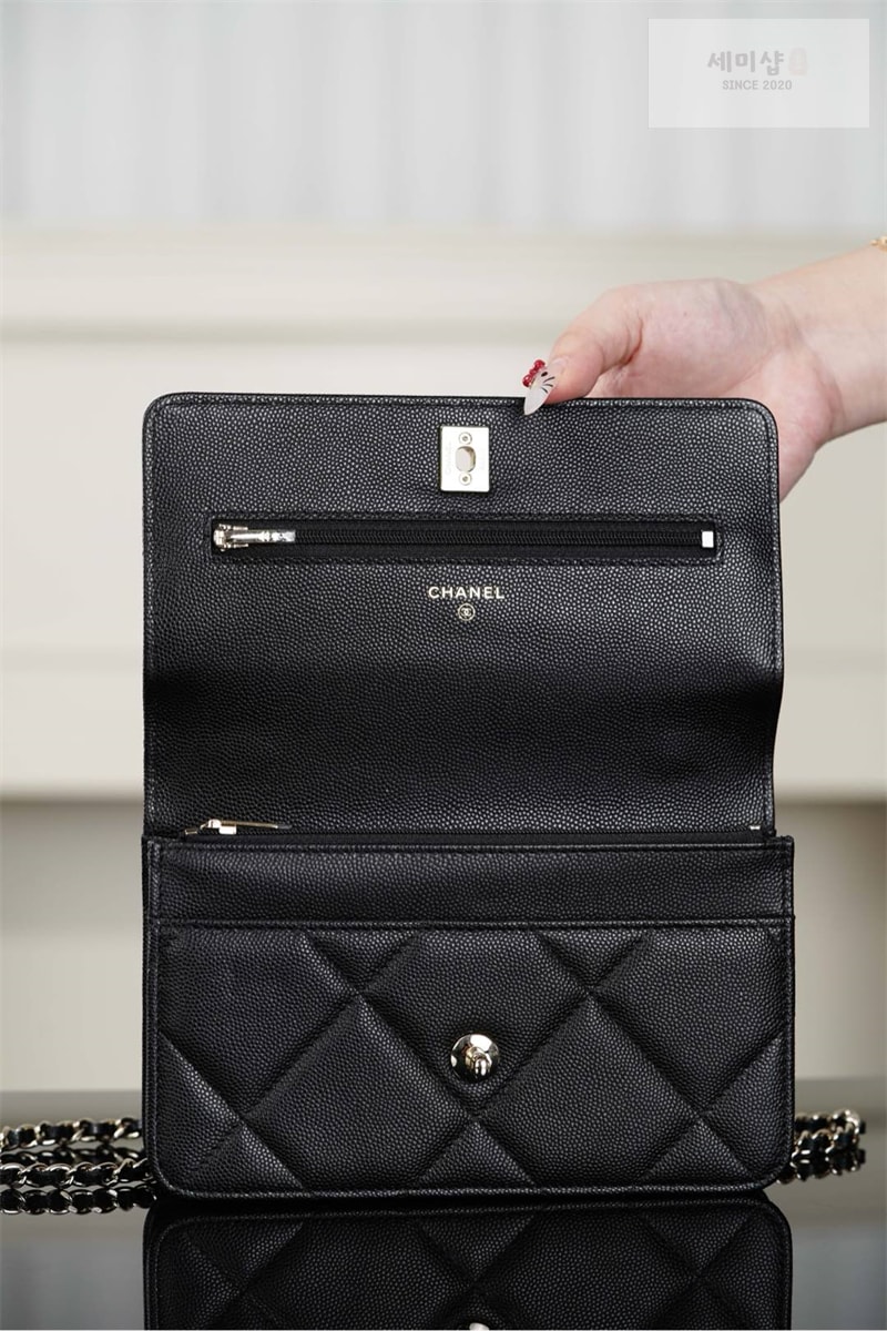 C H A N E L 샤넬 25k woc 윌렛 온 체인 백 블랙 Bag 16번 이미지