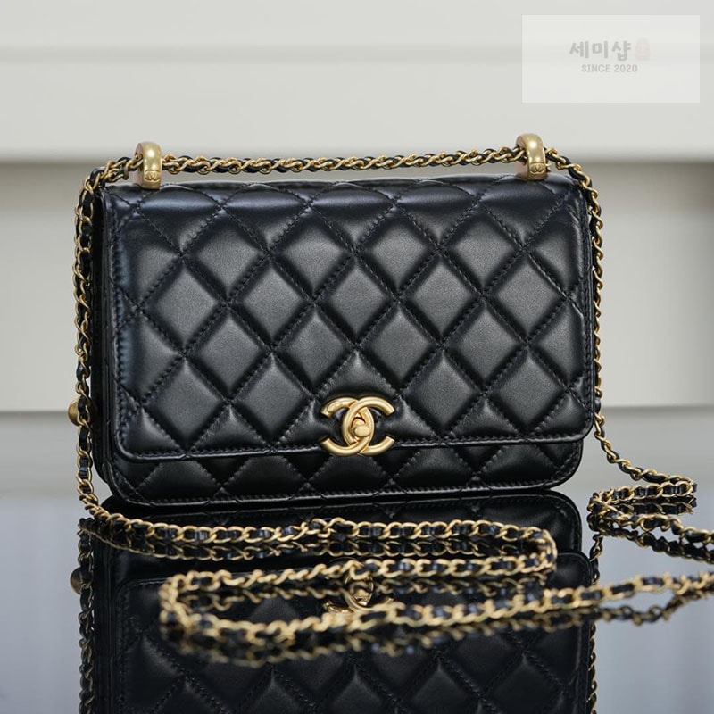 C H A N E L 샤넬 25s WOC 체인 지갑 블랙 골드 메탈 블랙 Bag 7번 이미지