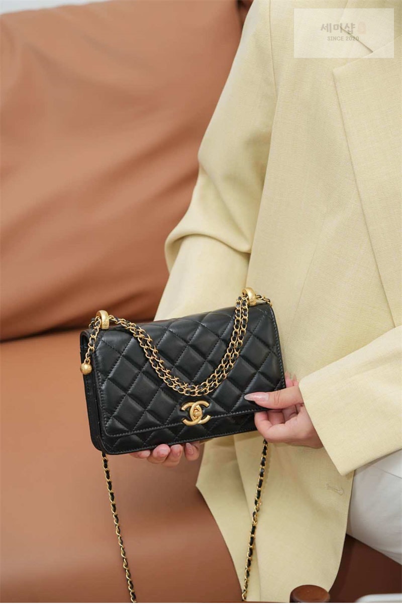 C H A N E L 샤넬 25s WOC 체인 지갑 블랙 골드 메탈 블랙 Bag 2번 이미지
