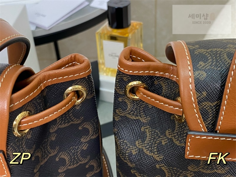 셀린느 셀린느 미니 폴코 백팩 트리옹프 캔버스 탄 197662 Bag 18번 이미지