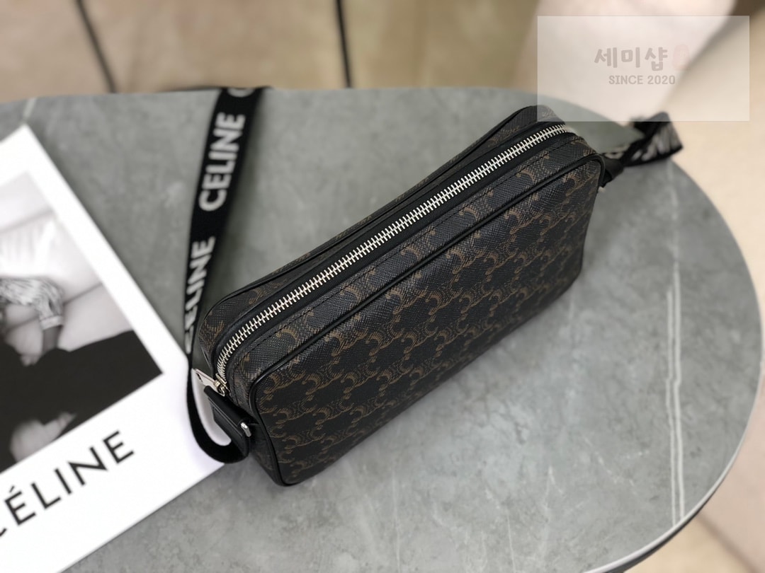 C E L I N E 셀린느 미디움 메신저백 트리오페 캔버스 Bag 7번 이미지