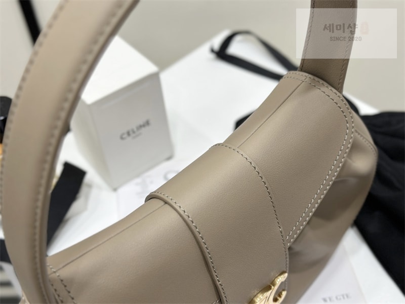 C E L I N E 셀린느 미디엄 폴리 숄더백 115633 브라운 Bag 18번 이미지