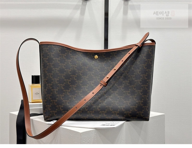 C E L I N E 셀린느 소프트 쇼퍼백 트리옹프 캔버스 탄 123912 Bag 7번 이미지