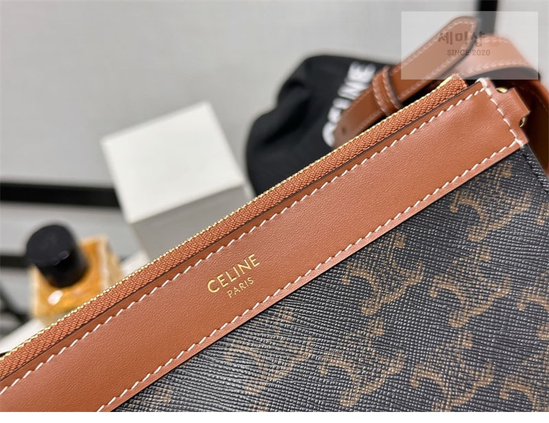 C E L I N E 셀린느 소프트 쇼퍼백 트리옹프 캔버스 탄 123912 Bag 12번 이미지