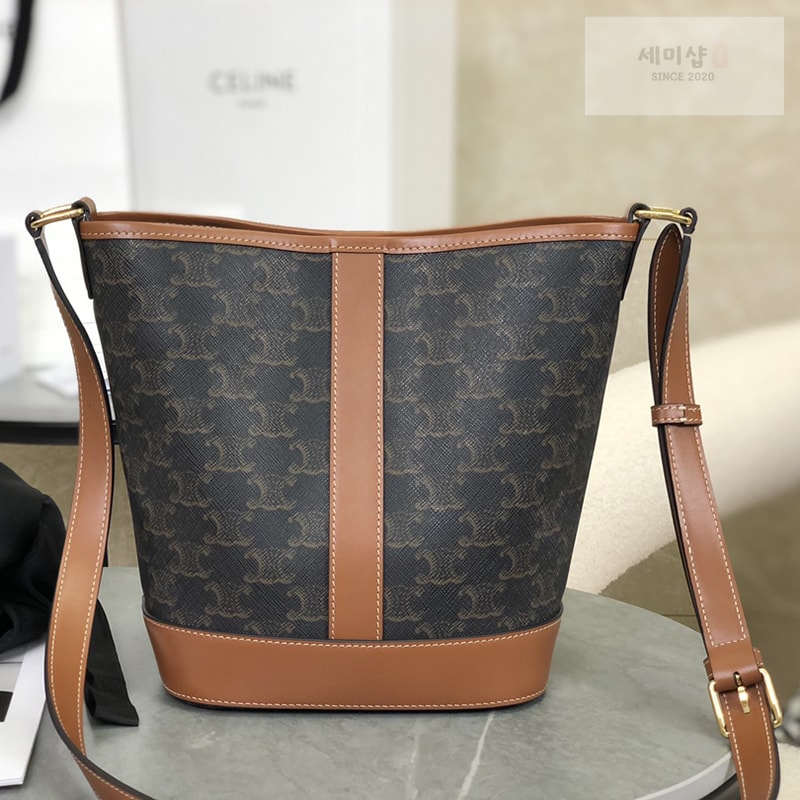 셀린느 셀린느 스몰 버킷백 트리옹프 캔버스 탄 191442 Bag 1번 이미지