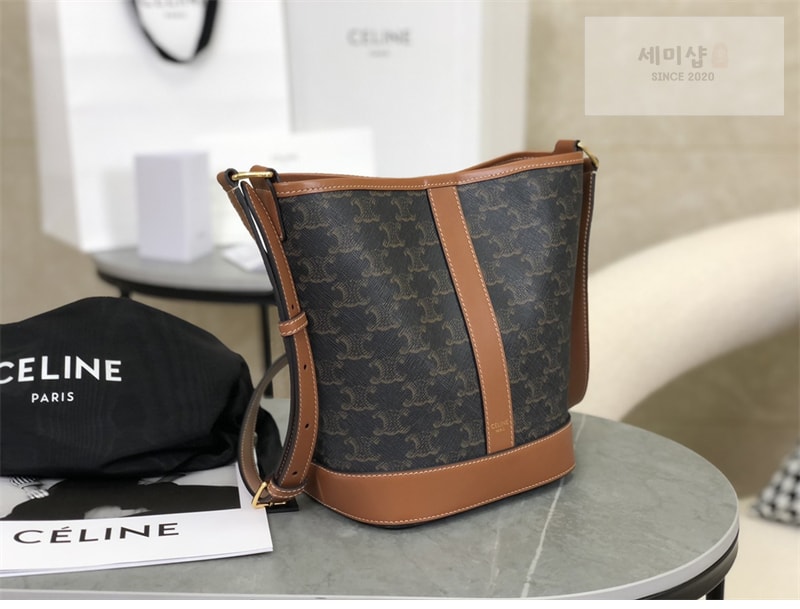 셀린느 셀린느 스몰 버킷백 트리옹프 캔버스 탄 191442 Bag 11번 이미지