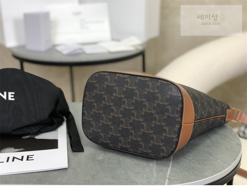 셀린느 셀린느 스몰 버킷백 트리옹프 캔버스 탄 191442 Bag 12번 이미지
