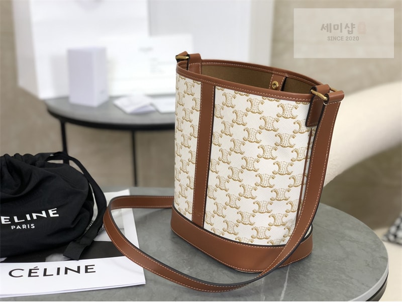 셀린느 셀린느 스몰 버킷백 트리옹프 캔버스 화이트 191442 Bag 16번 이미지