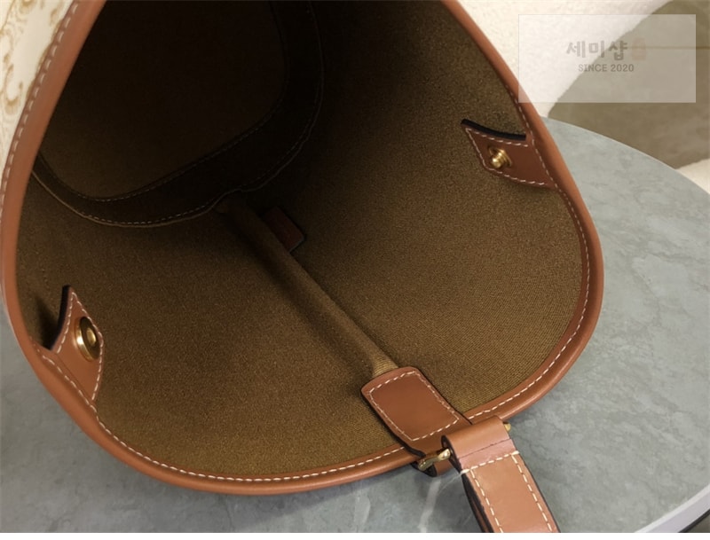 셀린느 셀린느 스몰 버킷백 트리옹프 캔버스 화이트 191442 Bag 19번 이미지
