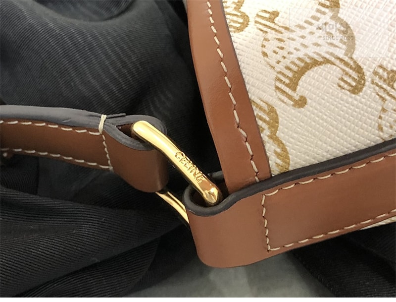 셀린느 셀린느 스몰 버킷백 트리옹프 캔버스 화이트 191442 Bag 17번 이미지