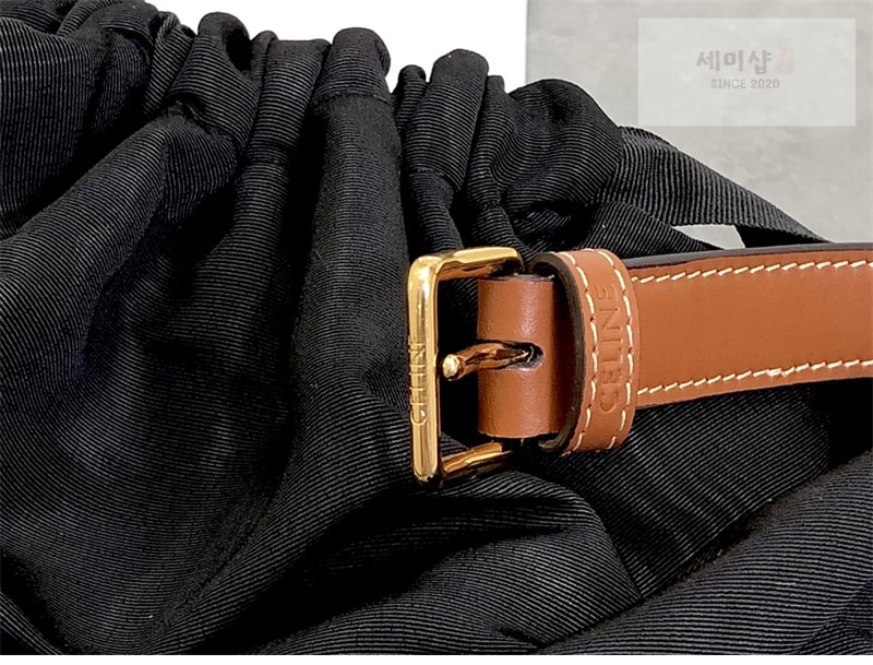 셀린느 셀린느 스몰 버킷백 트리옹프 캔버스 화이트 191442 Bag 18번 이미지