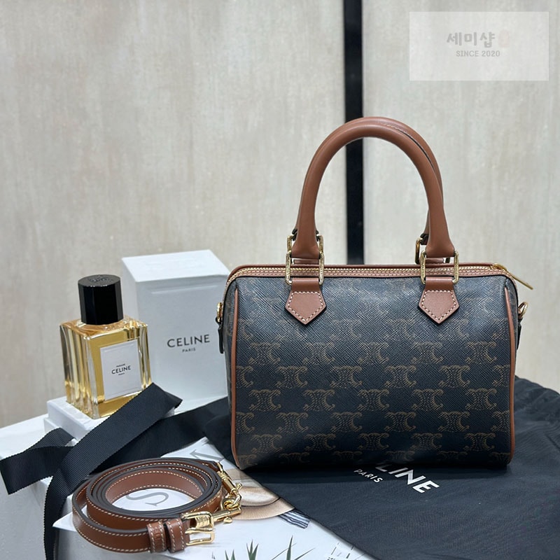 C E L I N E 셀린느 스몰 보스턴백 트리옹프 캔버스 탄 197582 Bag 1번 이미지