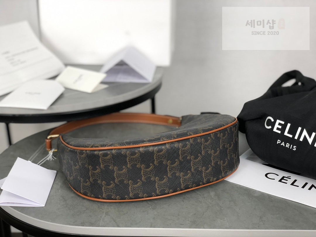 C E L I N E 셀린느 트래오페 캔버스 아바 트리오페 캔버스 Bag 5번 이미지