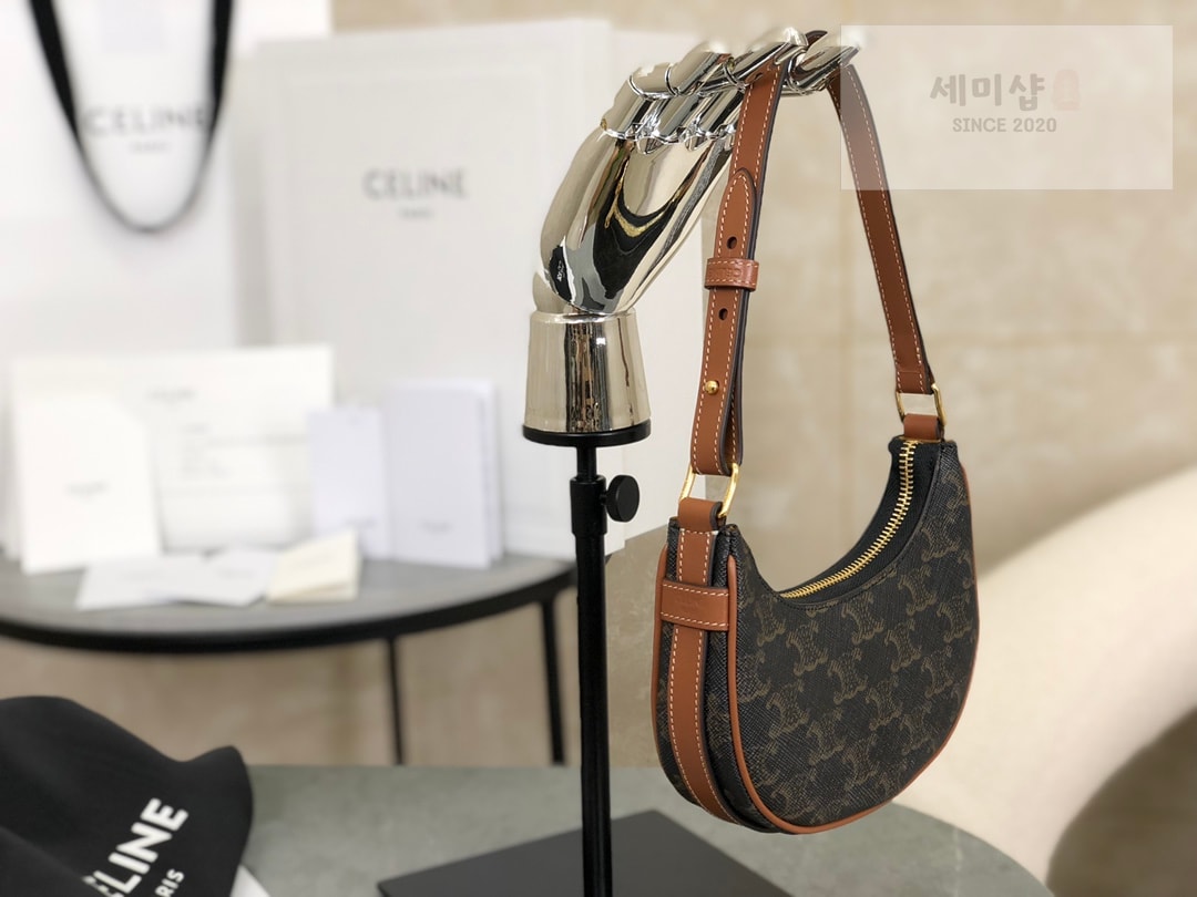 C E L I N E 셀린느 트래오페 캔버스 미니 아바 트리오페 캔버스 Bag 3번 이미지