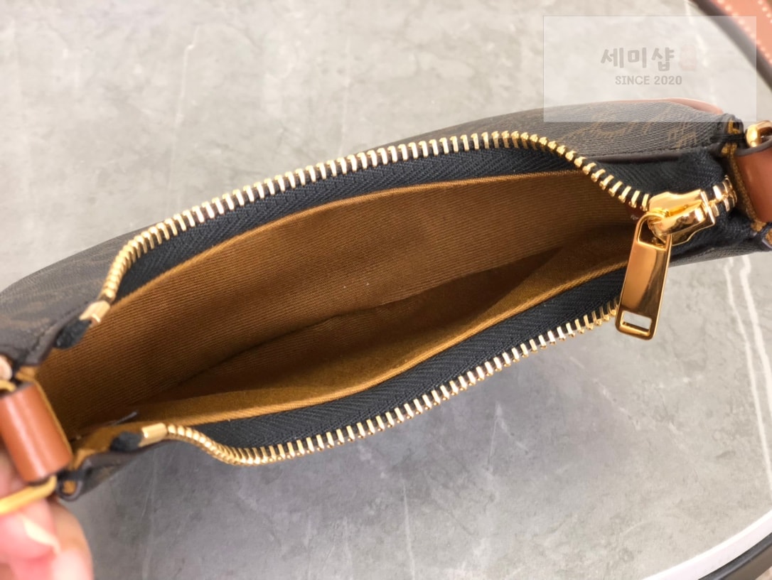 C E L I N E 셀린느 트래오페 캔버스 미니 아바 트리오페 캔버스 Bag 9번 이미지