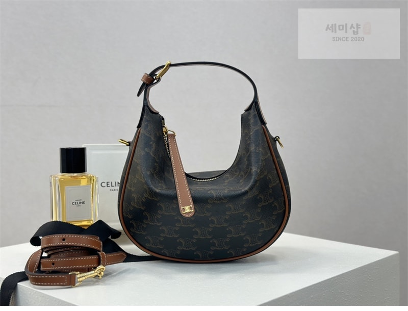 셀린느 셀린느 틴 룰루 숄더백 트리옹프 캔버스 120722 레플리카 15번 이미지 - Bag | 세미샵 레플리카 사이트