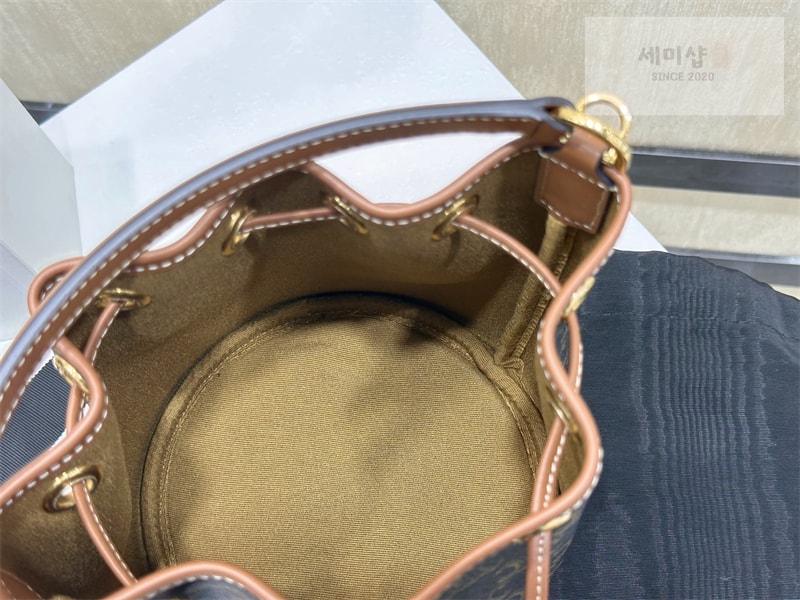 셀린느 셀린느 틴 클라라 백 트리옹프 캔버스 121672 Bag 11번 이미지