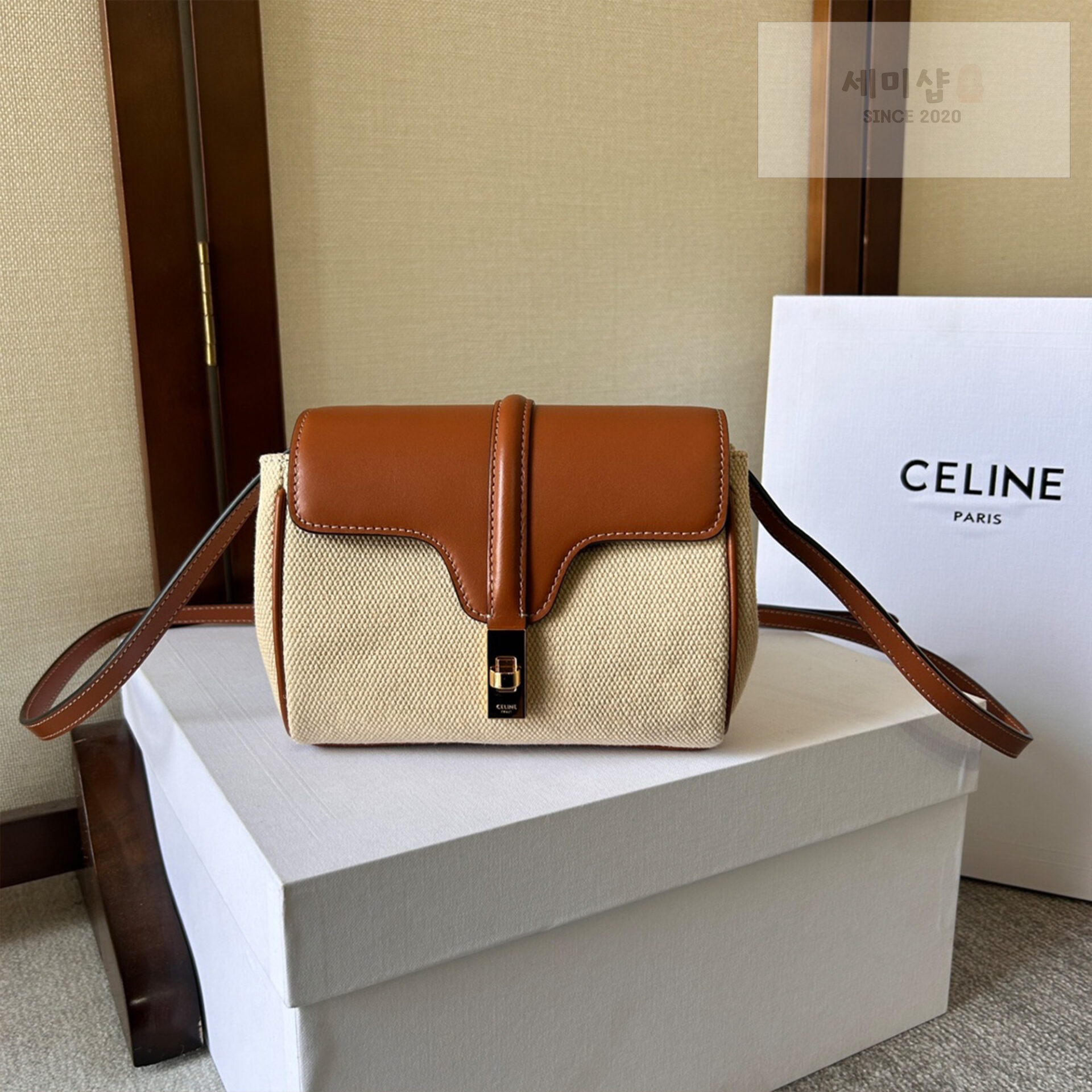 C E L I N E 셀린 소프트 16 미니 텍스타일 숄더백 18*12.5*6CM Bag 1번 이미지