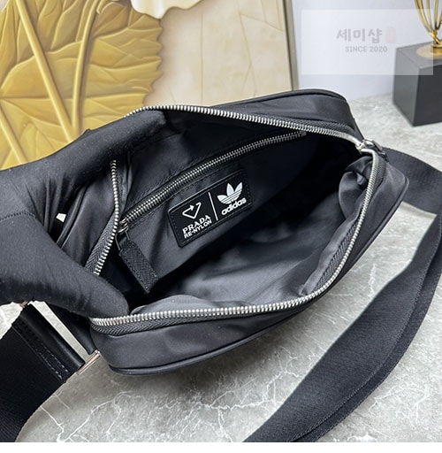 Adidas 프라다x아디다스 리나일론 카메라 숄더백 2VH142 Bag 3번 이미지