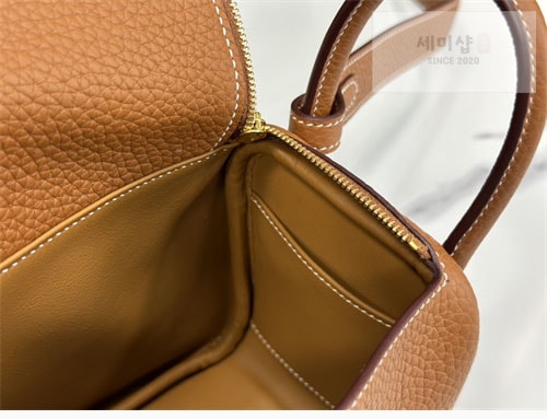 Hermes 에르메스 미니 린디 19 Bag 6번 이미지