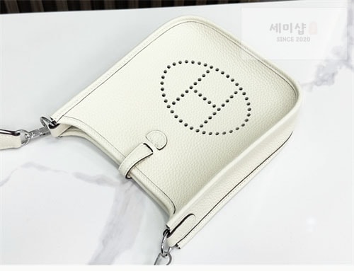 Hermes 에르메스 미니 에블린 16 Mini Evelyne 16 Bag 2번 이미지