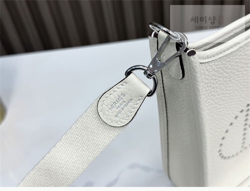 Hermes 에르메스 미니 에블린 16 Mini Evelyne 16 Bag 3번 이미지