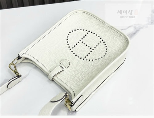 Hermes 에르메스 미니 에블린 16 Mini Evelyne 16 Bag 2번 이미지