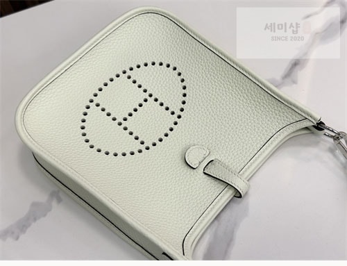 Hermes 에르메스 미니 에블린 16 Mini Evelyne 16 Bag 2번 이미지