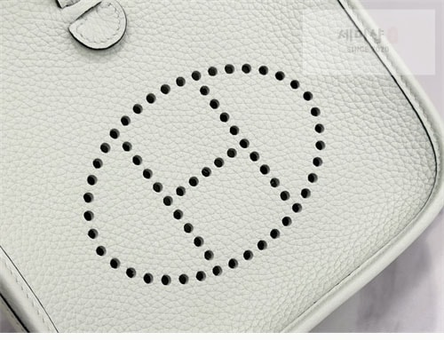 Hermes 에르메스 미니 에블린 16 Mini Evelyne 16 Bag 11번 이미지