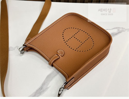 Hermes 에르메스 미니 에블린 16 Mini Evelyne 16 Bag 2번 이미지