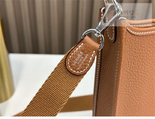 Hermes 에르메스 미니 에블린 16 Mini Evelyne 16 Bag 12번 이미지