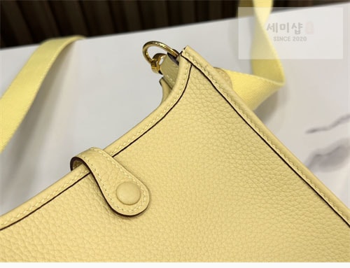 Hermes 에르메스 미니 에블린 16 Mini Evelyne 16 Bag 1번 이미지