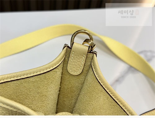 Hermes 에르메스 미니 에블린 16 Mini Evelyne 16 Bag 7번 이미지