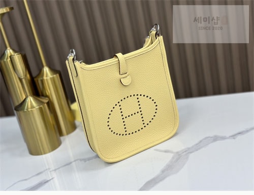 Hermes 에르메스 미니 에블린 16 Mini Evelyne 16 Bag 2번 이미지