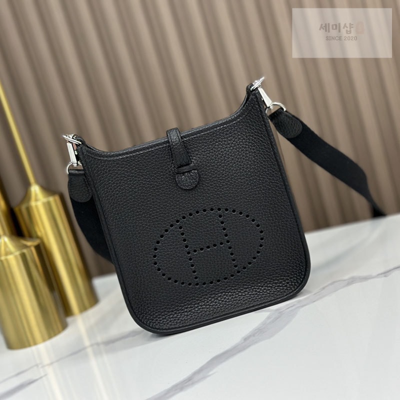 Hermes 에르메스 미니 에블린 16 Mini Evelyne 16 Bag 4번 이미지