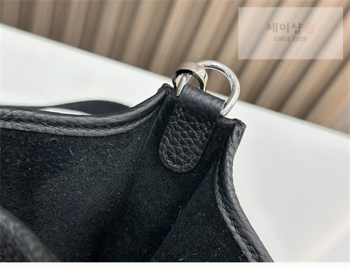 Hermes 에르메스 미니 에블린 16 Mini Evelyne 16 Bag 11번 이미지