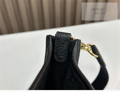 Hermes 에르메스 미니 에블린 16 Mini Evelyne 16 Bag 15번 이미지